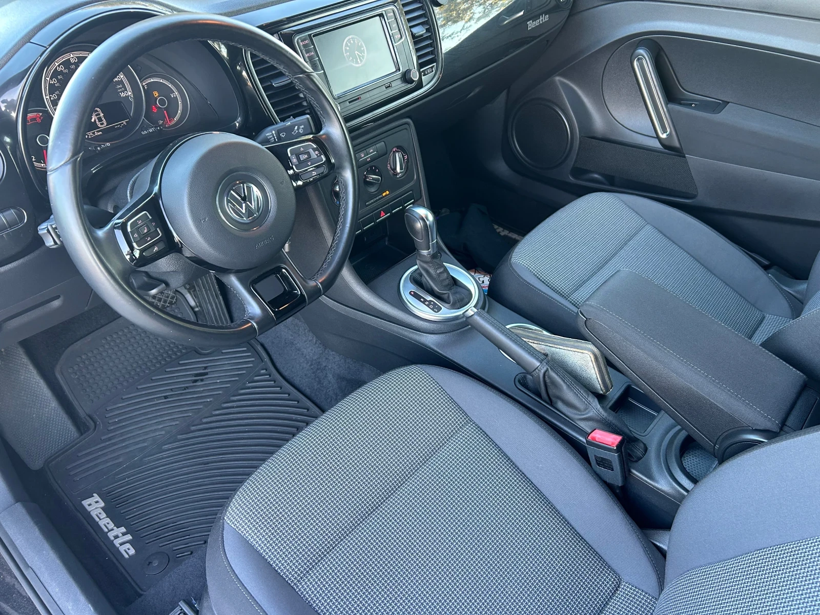 VW New beetle VW New Beetle1.8-170kc Avtomat na 49000km | Mobile.bg — изображение 12