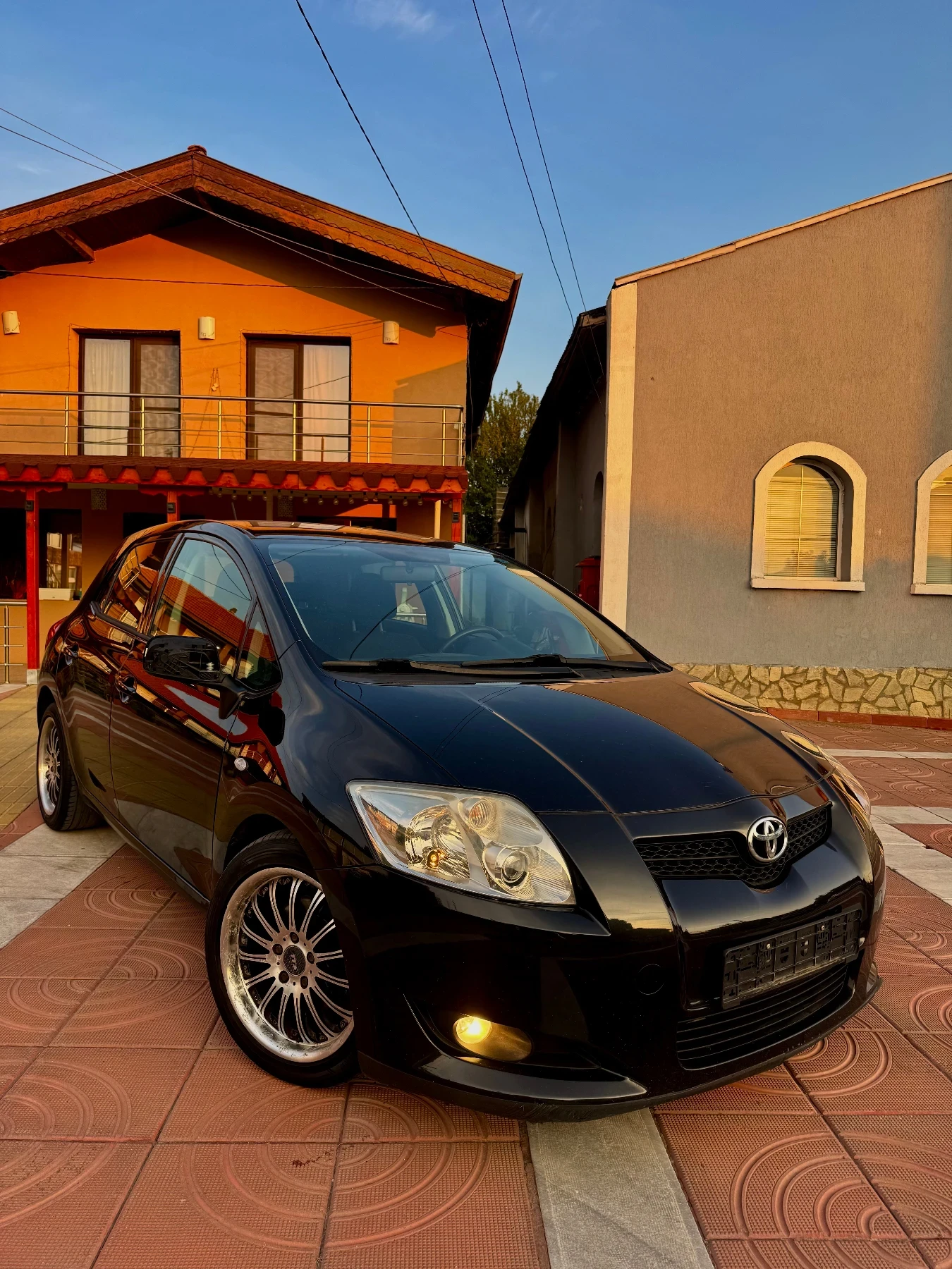 Toyota Auris 2.0 D4D - изображение 2