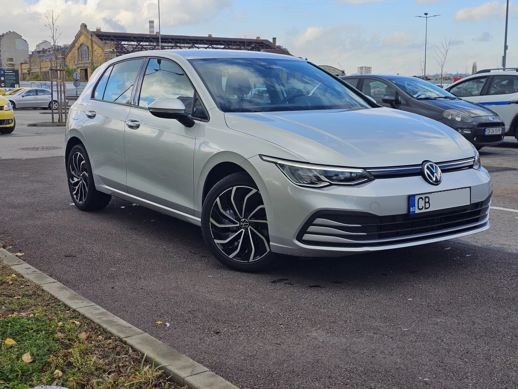 VW Golf 2.0TDI Life+  | Mobile.bg   1