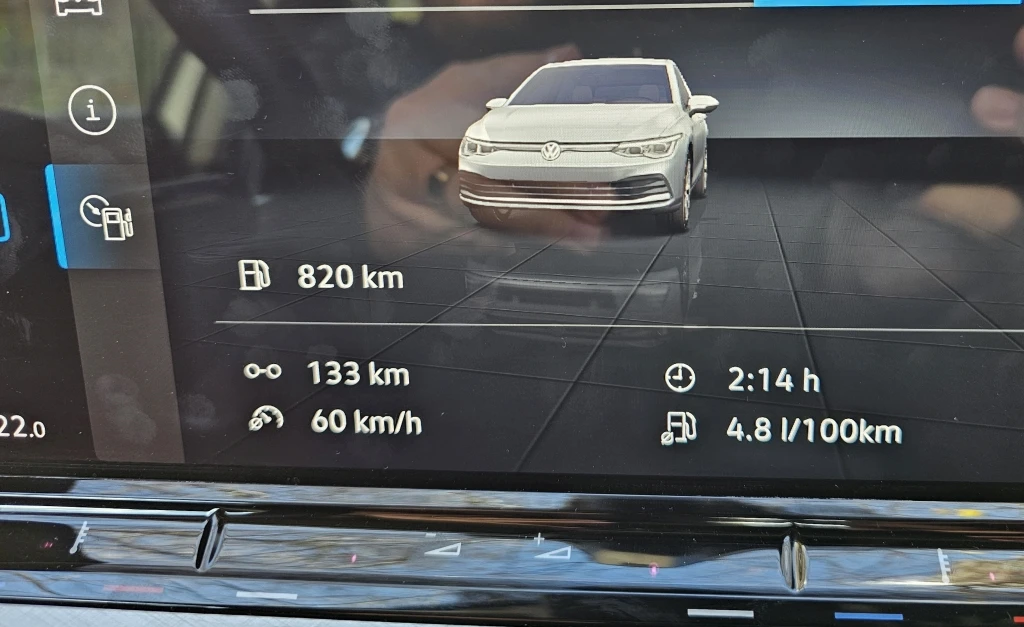 VW Golf 2.0TDI Life+  | Mobile.bg   16