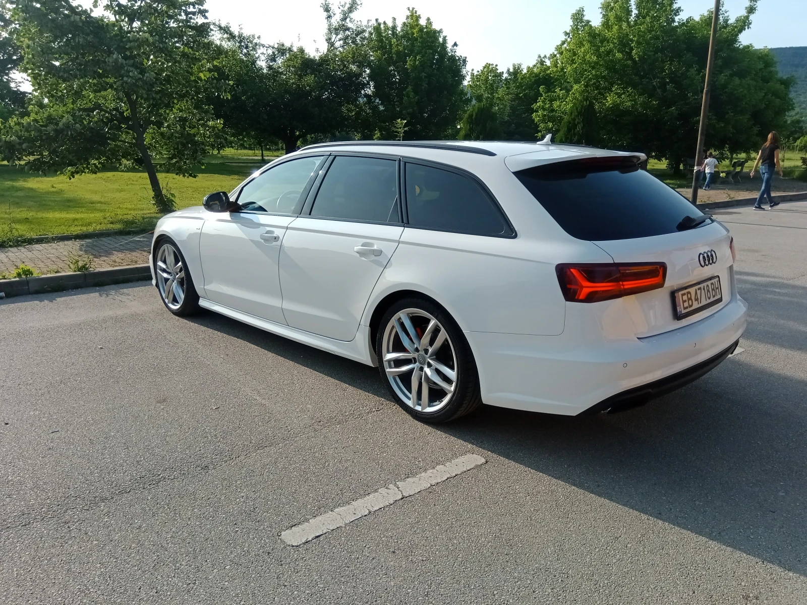 Audi A6 2.0 tdi 190 S LINE - изображение 7