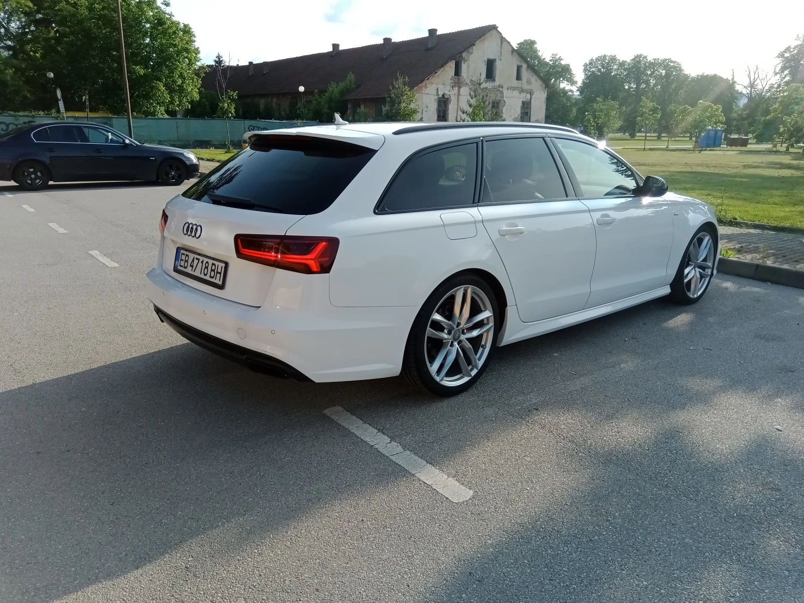 Audi A6 2.0 tdi 190 S LINE - изображение 8