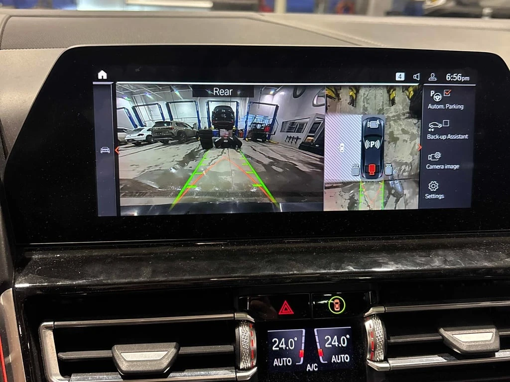 BMW 850 M850i xDrive  CARFAX | Mobile.bg   12