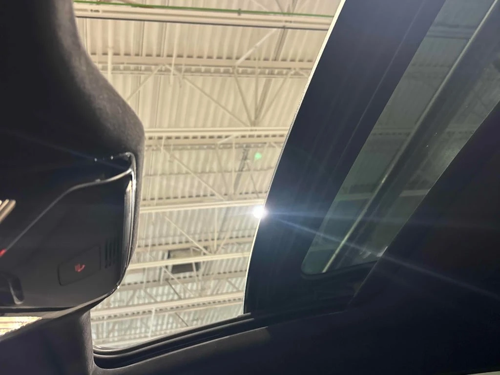 BMW 850 M850i xDrive  CARFAX | Mobile.bg   13