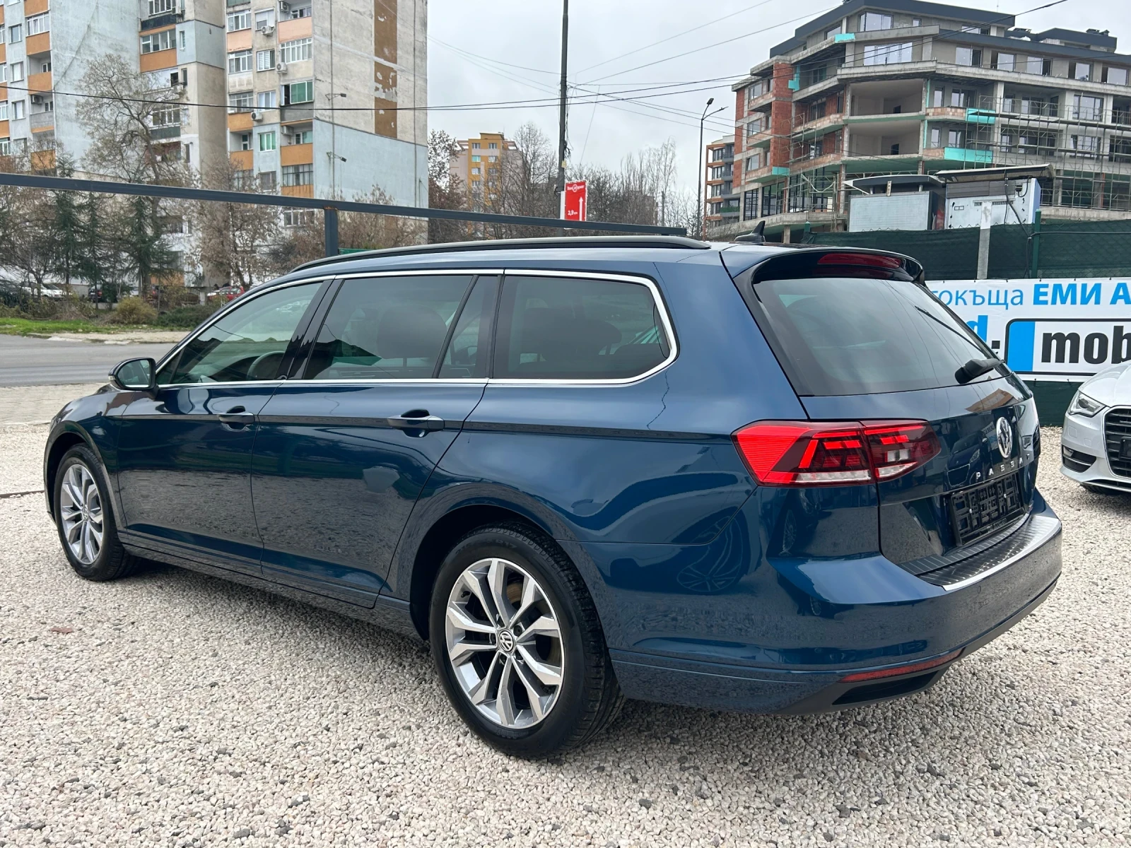 VW Passat 2.0 TDI DSG 4 MOTION - изображение 4