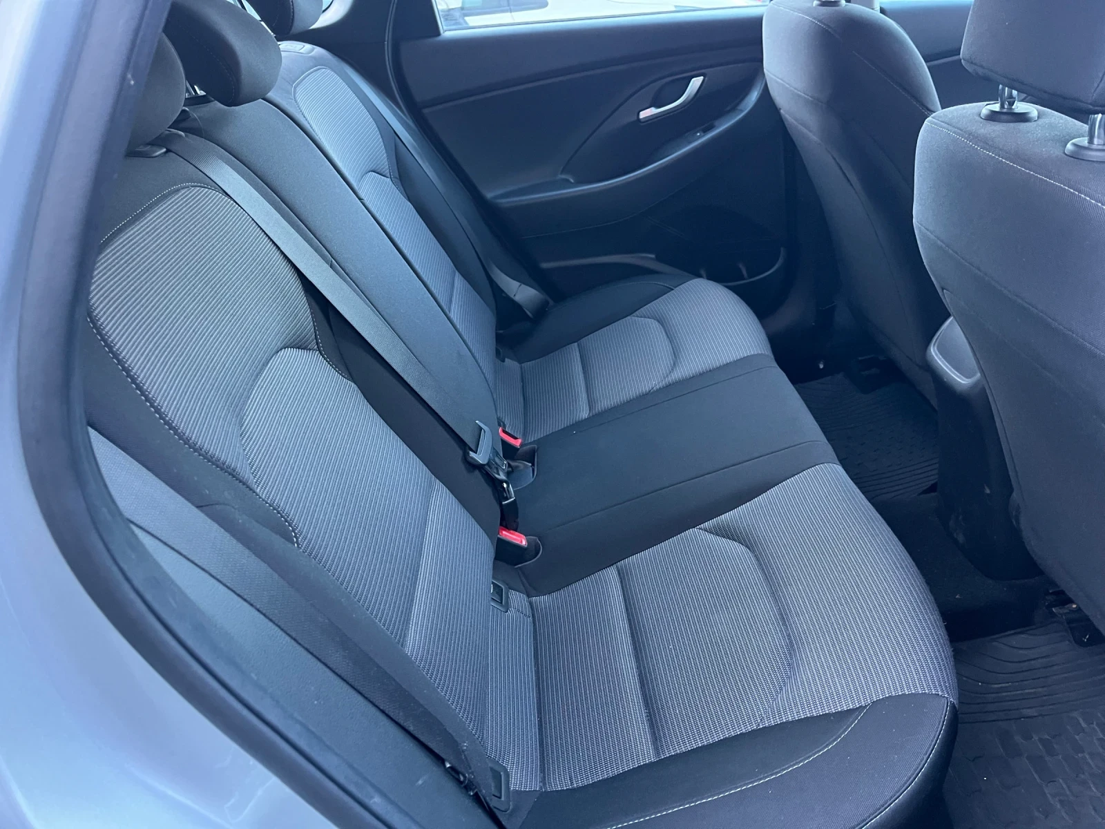 Hyundai I30 ��� ��������� !!! | Mobile.bg � ����������� 16