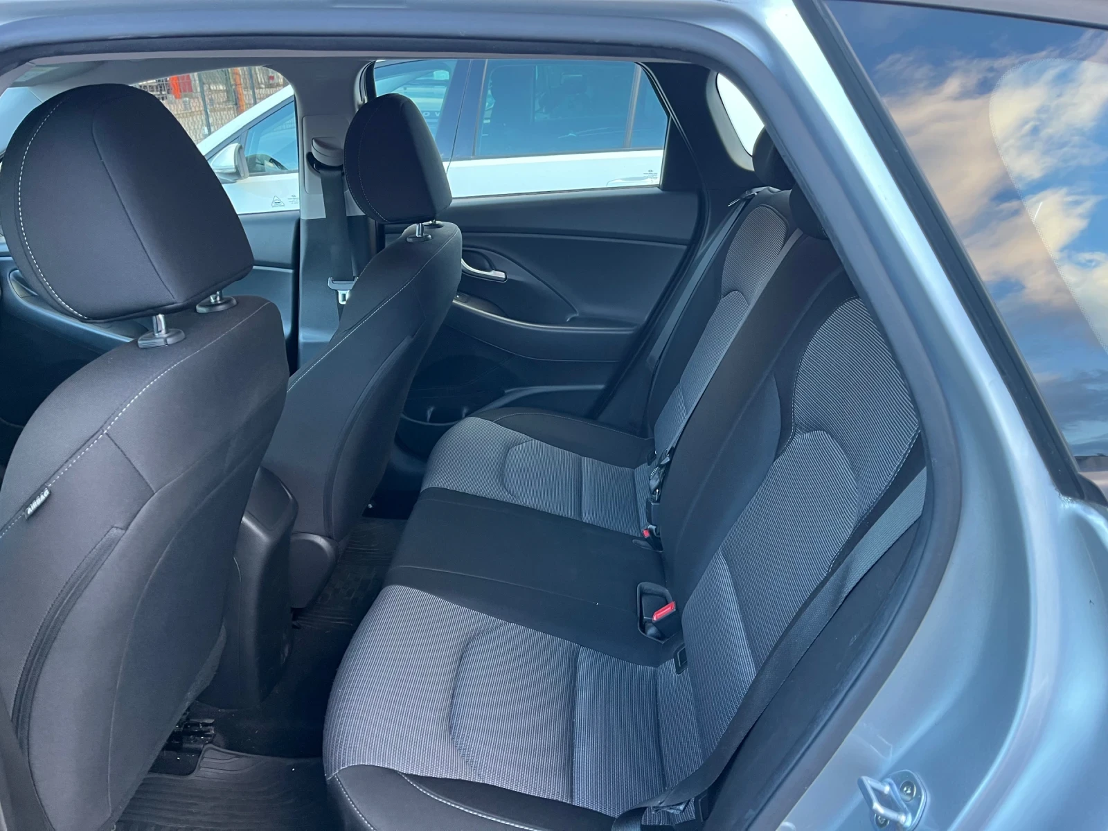 Hyundai I30 ��� ��������� !!! | Mobile.bg � ����������� 17