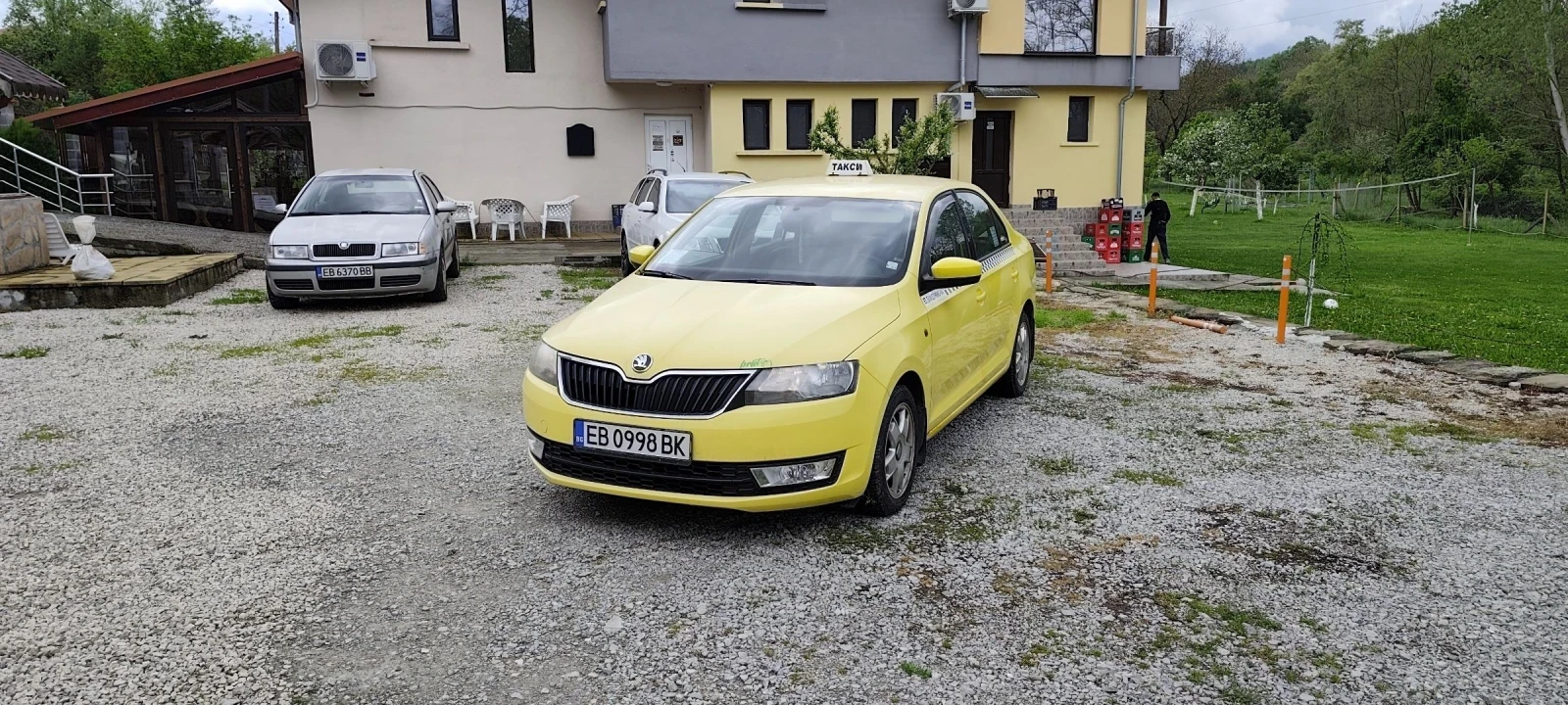 Skoda Rapid 1.2 mpi, снимка 4 - Автомобили и джипове - 54494420