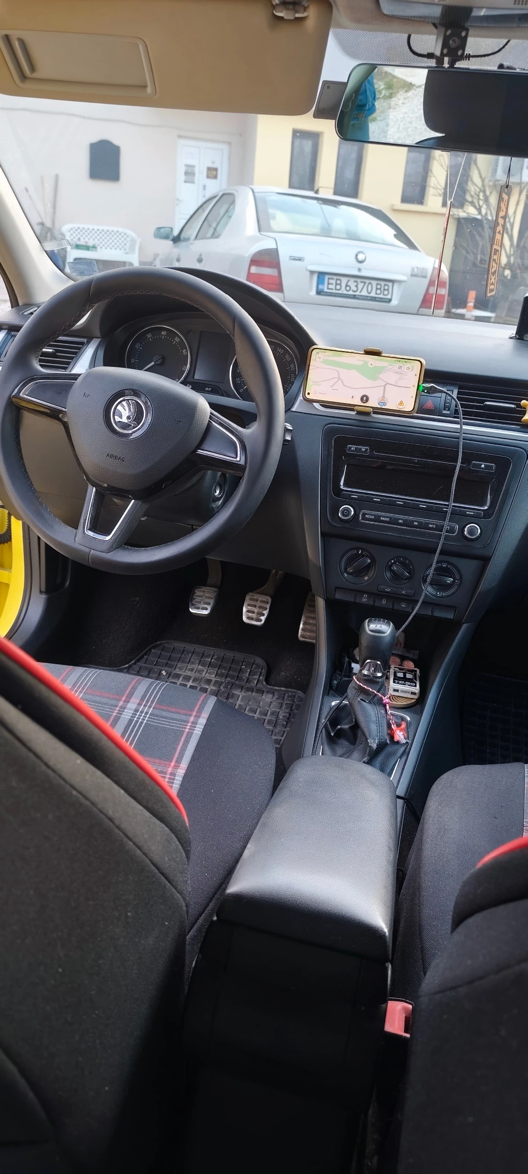 Skoda Rapid 1.2 mpi | Mobile.bg � ����������� 6