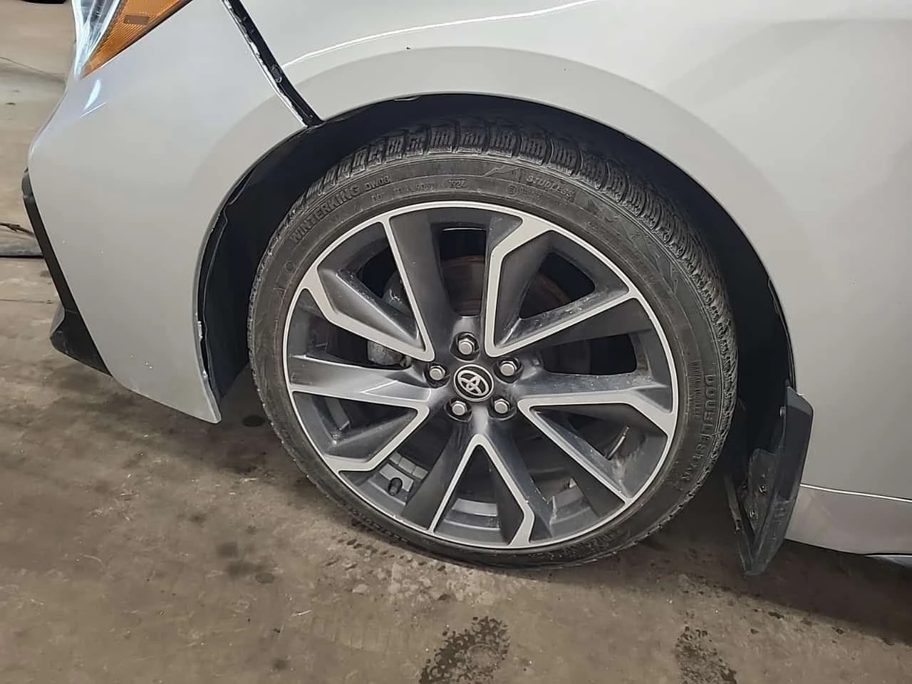 Toyota Corolla * XSE * ПОДГРЕВ* KEYLESS* , снимка 6 - Автомобили и джипове - 53953370