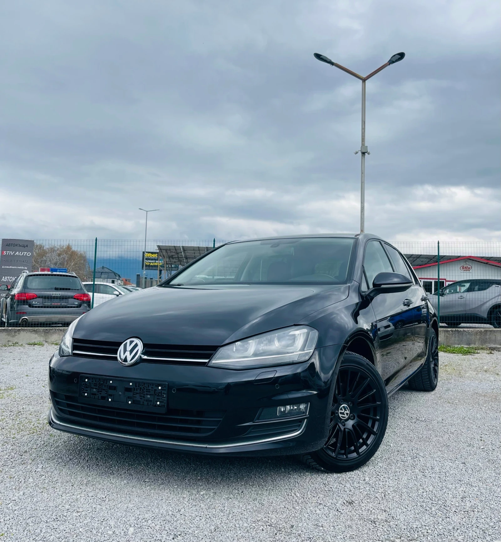 VW Golf 2.0 TDI Highline * Full LED* Сервизна история*  | Auto.bg — изображение 1