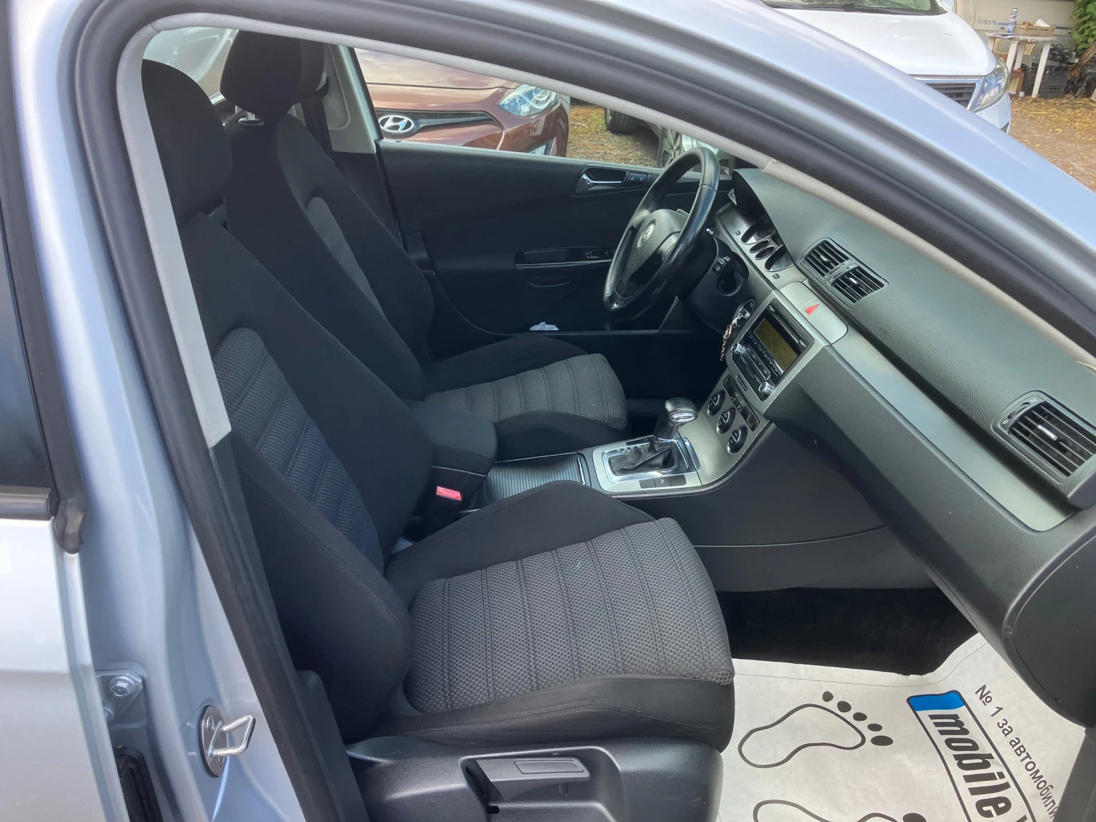 VW Passat 2.0i-150k.c, снимка 11 - Автомобили и джипове - 54416124