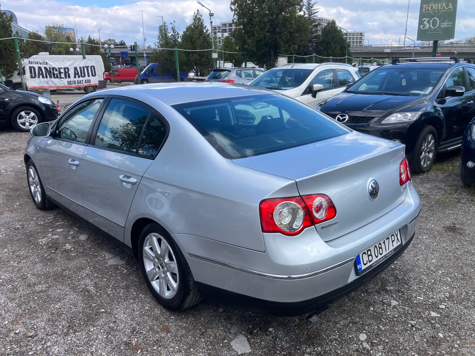 VW Passat 2.0i-150k.c, снимка 4 - Автомобили и джипове - 54416124