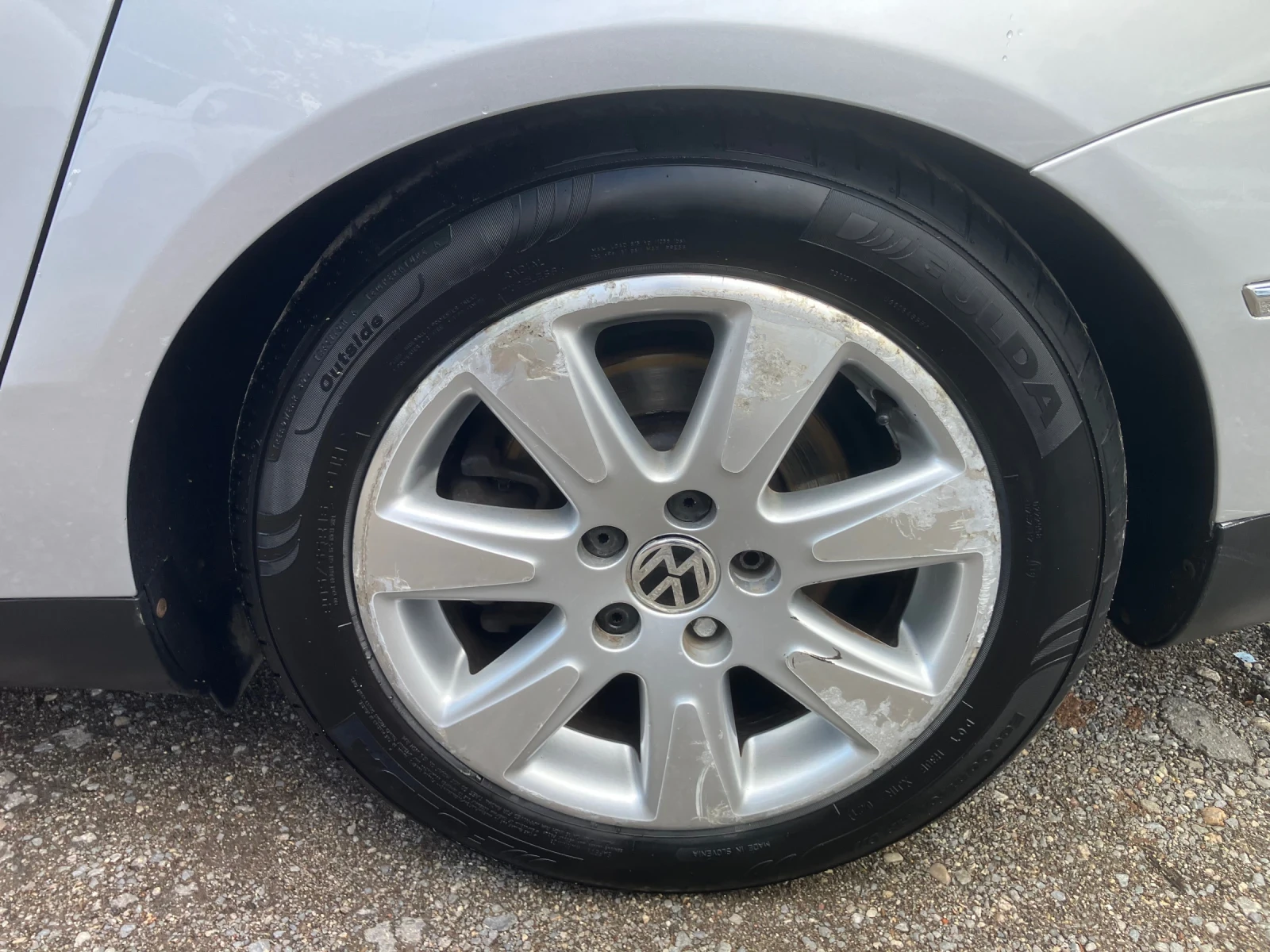 VW Passat 2.0i-150k.c, снимка 7 - Автомобили и джипове - 54416124