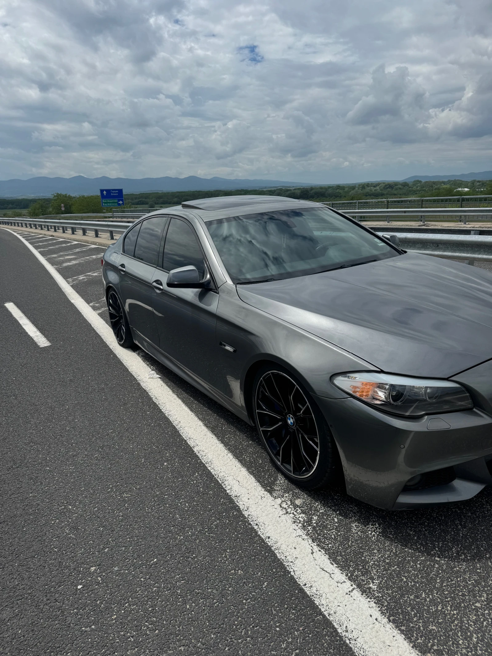 BMW 530 Bmw F10 facelift 530D, снимка 2 - Автомобили и джипове - 54491121