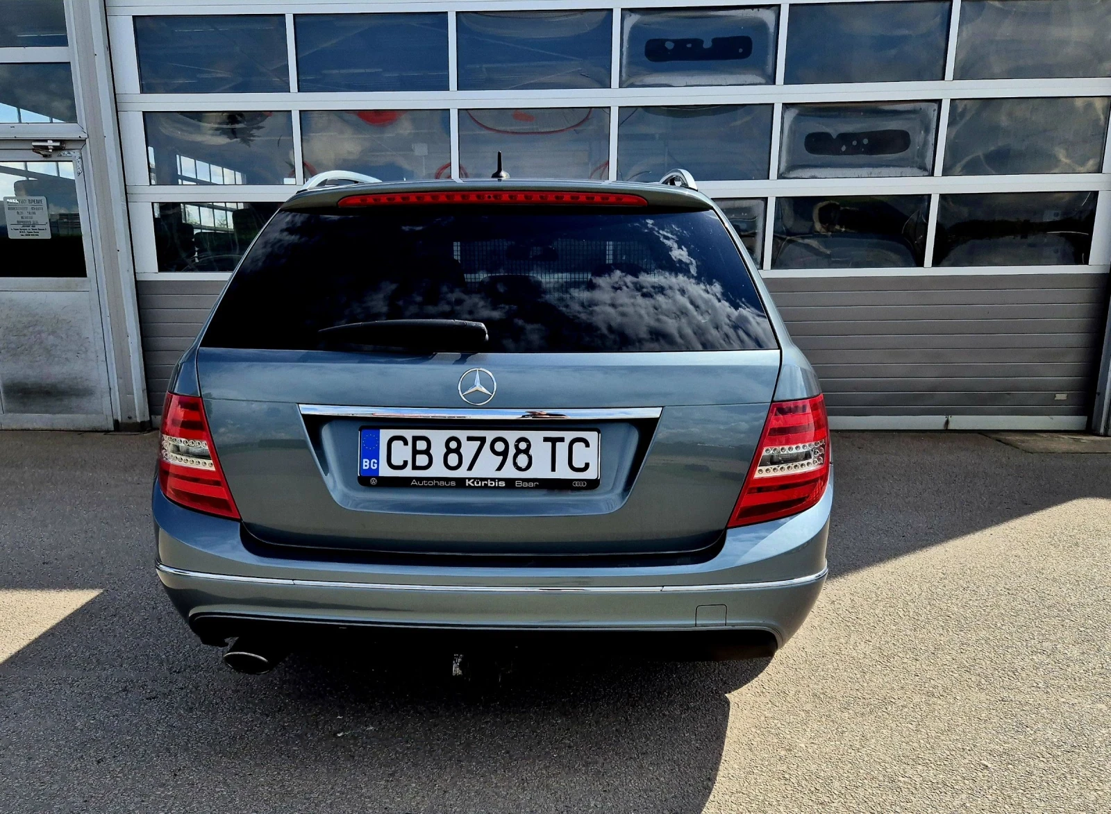 Mercedes-Benz C 220 Germany Сменени вериги , снимка 8 - Автомобили и джипове - 54660987