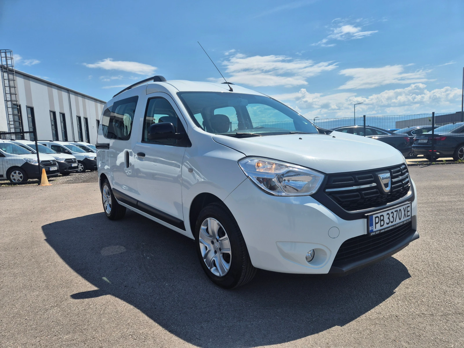 Dacia Dokker N1- M/T 1.3- 102кс, снимка 7 - Автомобили и джипове - 54680298