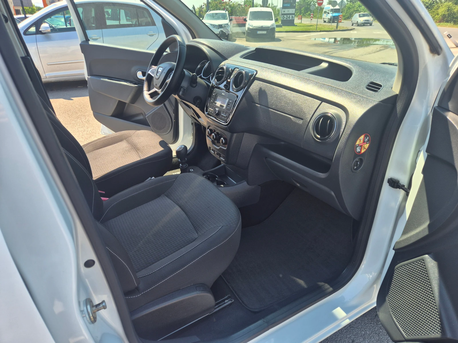 Dacia Dokker N1- M/T 1.3- 102кс, снимка 9 - Автомобили и джипове - 54680298