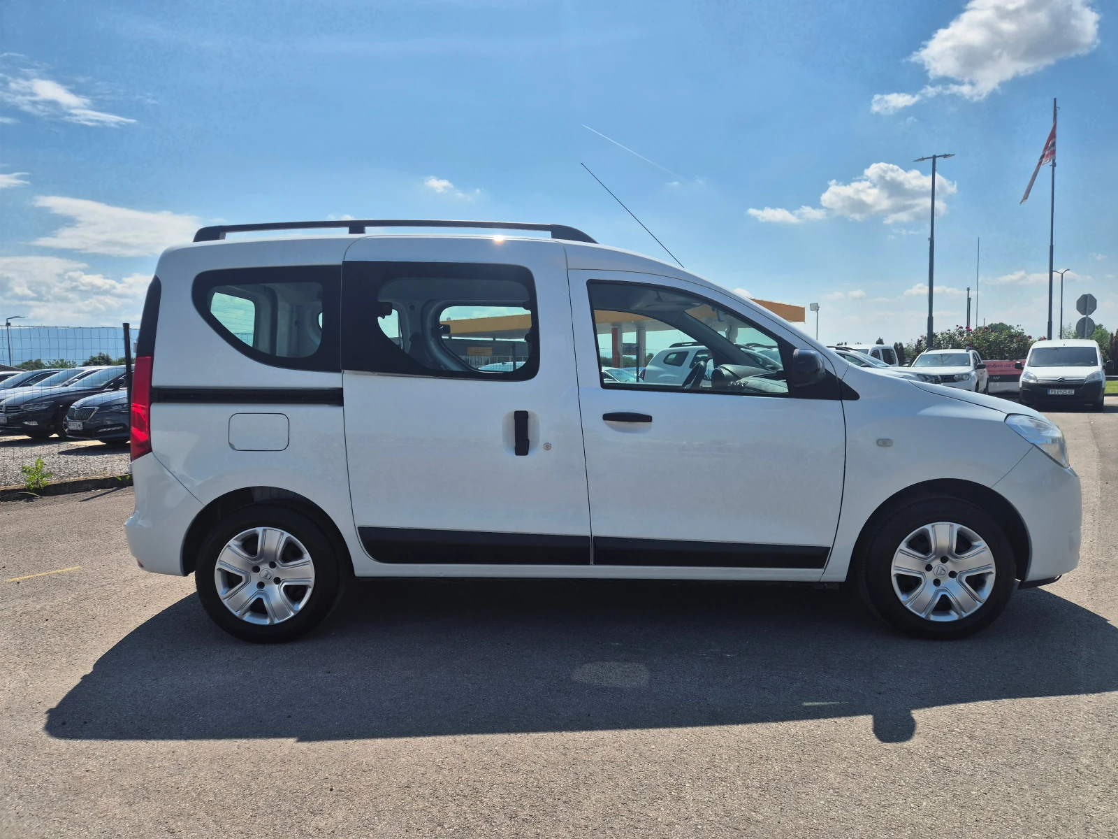 Dacia Dokker N1- M/T 1.3- 102кс, снимка 6 - Автомобили и джипове - 54680298