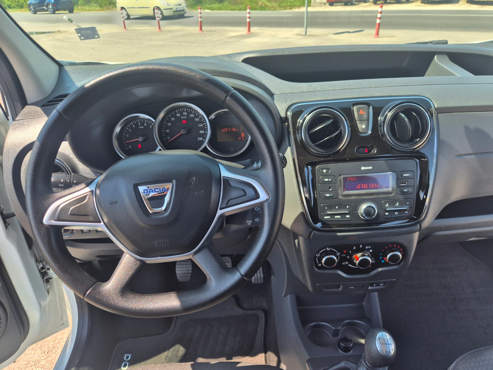 Dacia Dokker N1- M/T 1.3- 102кс, снимка 14 - Автомобили и джипове - 54680298