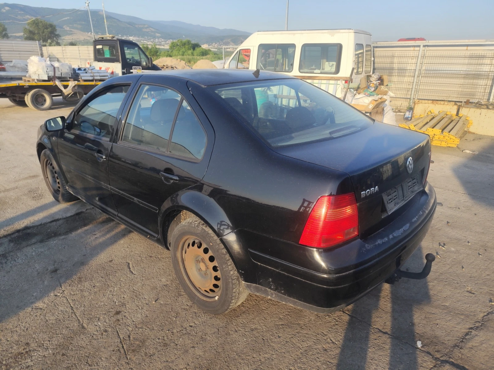 VW Bora 1.9TDI, снимка 4 - Автомобили и джипове - 55095871