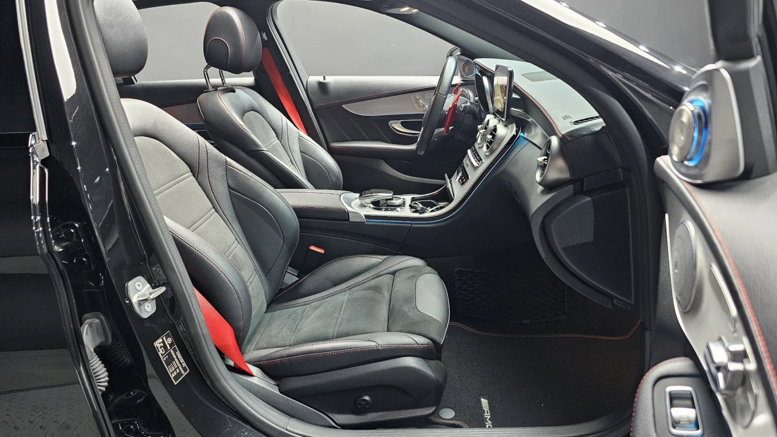 Mercedes-Benz C 43 AMG AMG PANAMERICANA* ALCANTARA* HUD* KEYLESS* КРАЙНА , снимка 15 - Автомобили и джипове - 55154178