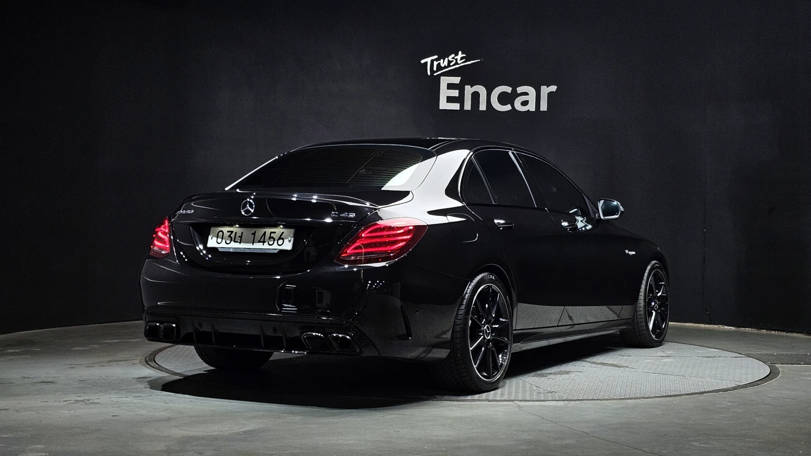 Mercedes-Benz C 43 AMG AMG PANAMERICANA* ALCANTARA* HUD* KEYLESS* КРАЙНА , снимка 3 - Автомобили и джипове - 55154178
