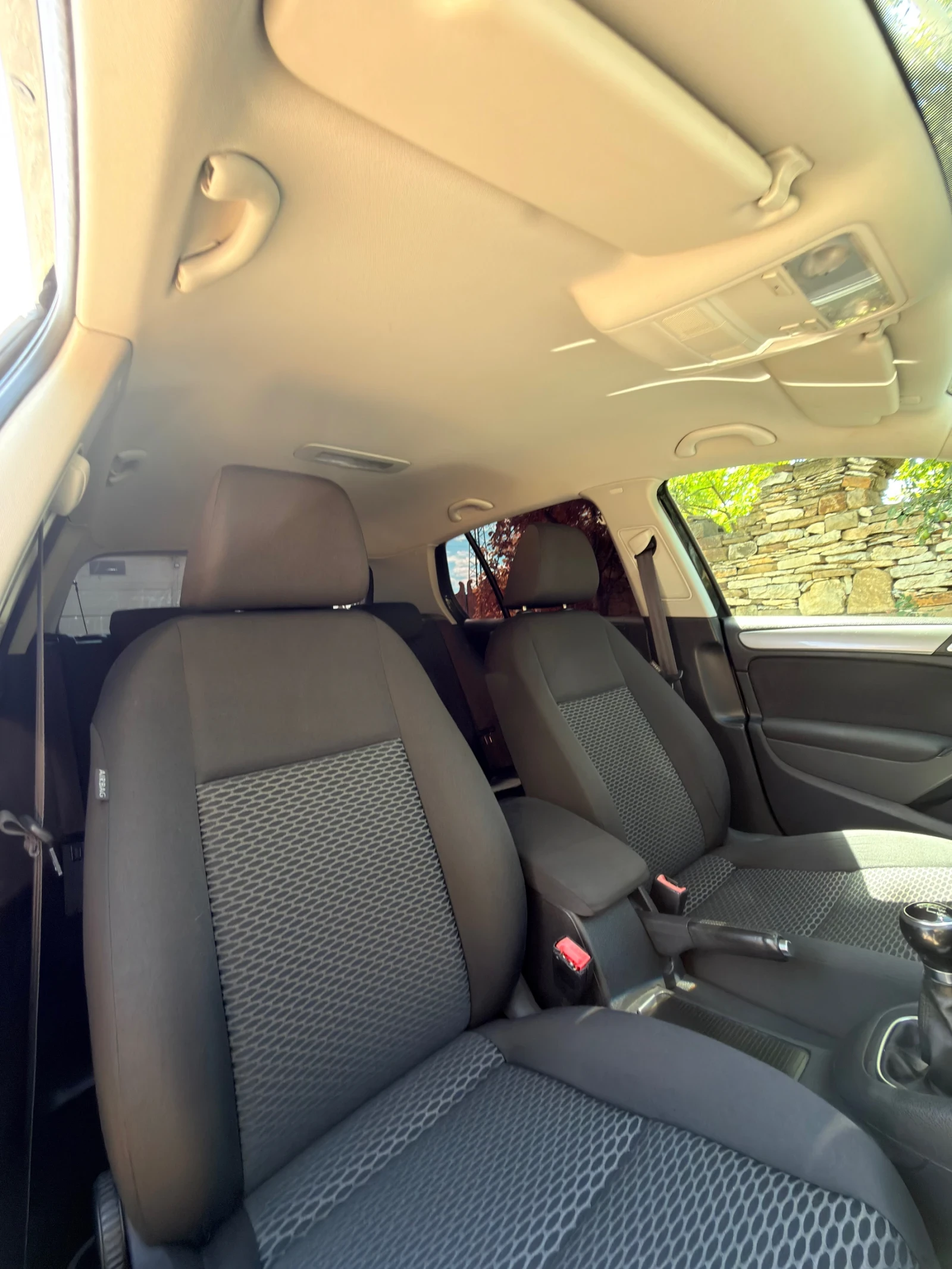 VW Golf 6  2.0 110 8 Клапана * ТОП* Реални км., снимка 15 - Автомобили и джипове - 55234010