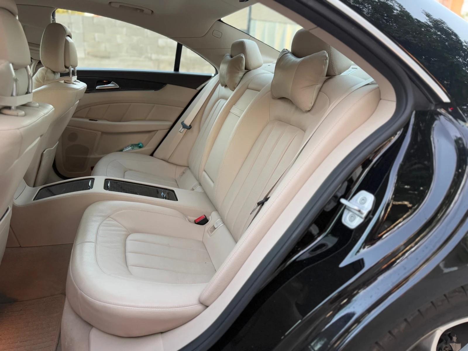 Mercedes-Benz CLS 400 4MATIC, снимка 10 - Автомобили и джипове - 55550361