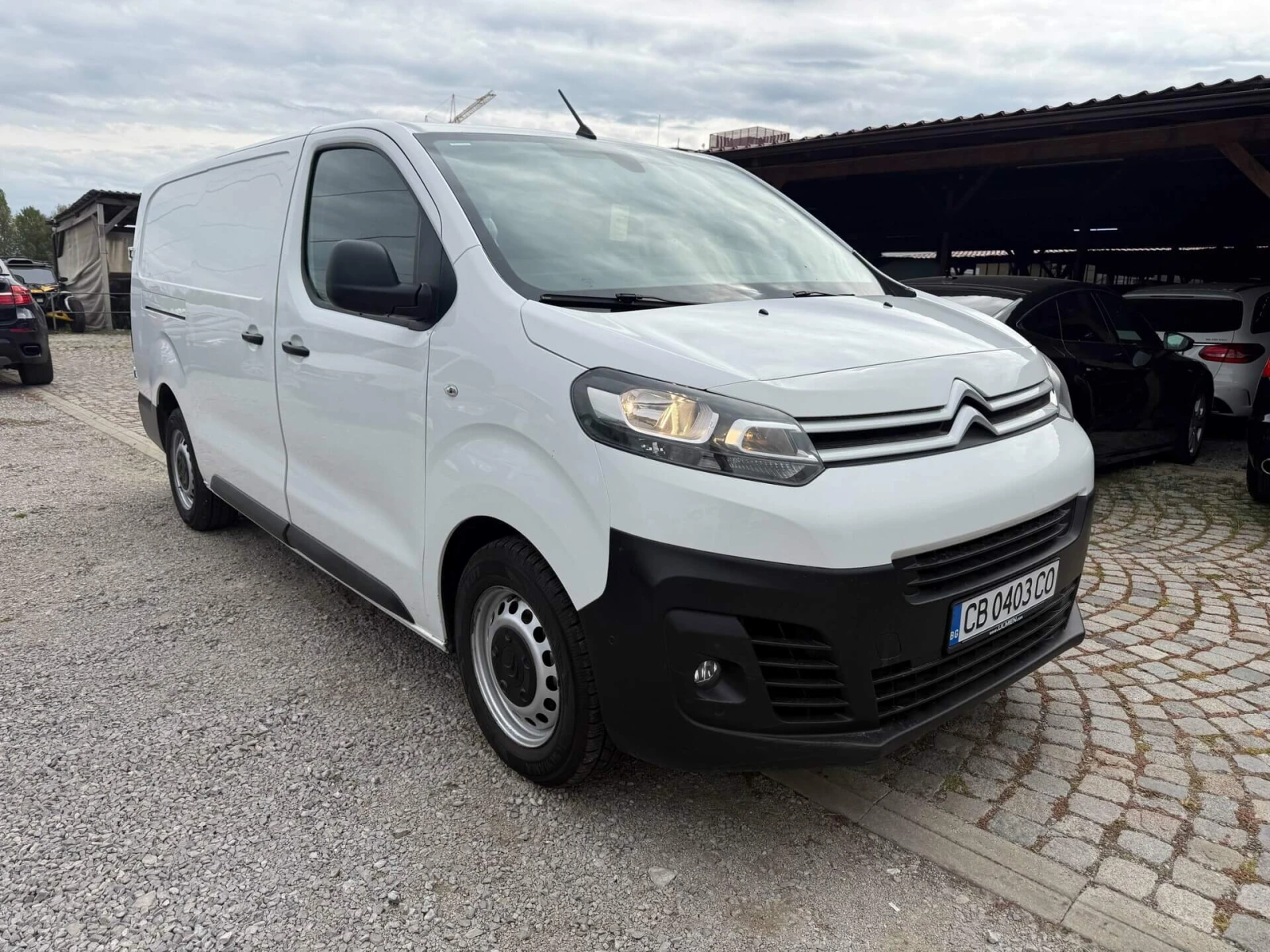 Citroen Jumpy Товарен/Камера/Мъртва точка/Автопилот/Навигация, снимка 2 - Автомобили и джипове - 55928968