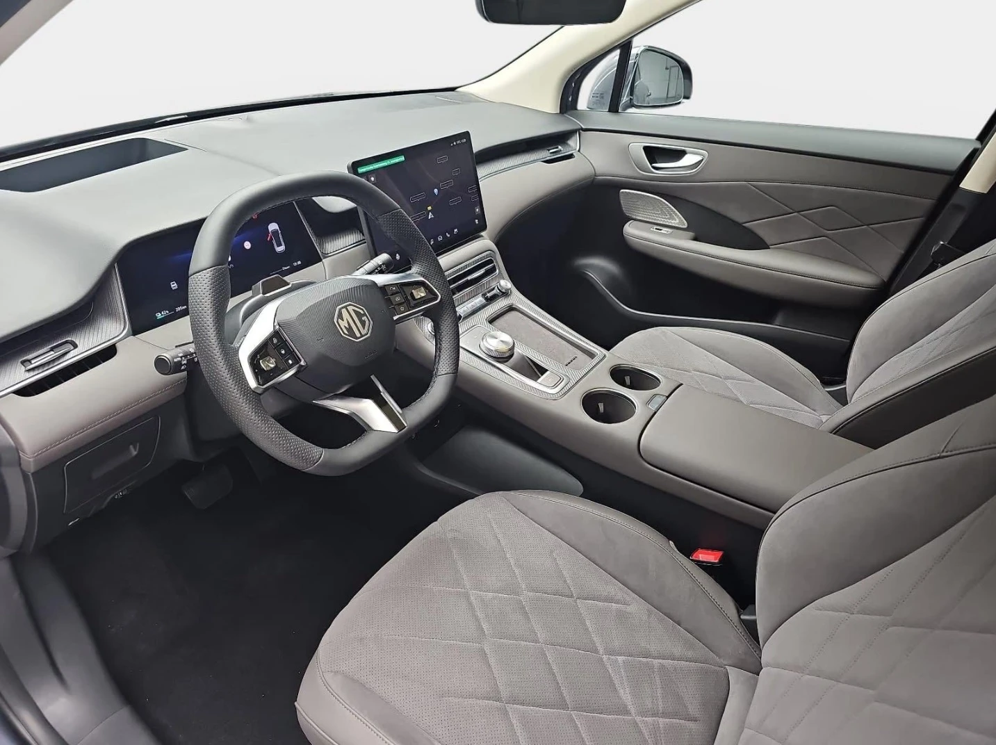 Mg S6 Luxury Long Range, снимка 6 - Автомобили и джипове - 56292994