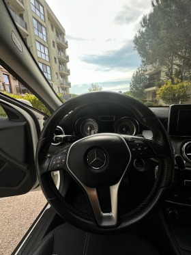 Mercedes-Benz GLA 200, снимка 14 - Автомобили и джипове - 45702486