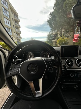 Mercedes-Benz GLA 200, снимка 12 - Автомобили и джипове - 45702486