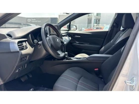 Toyota C-HR 2.0 HSD GR-Sport | Mobile.bg    12