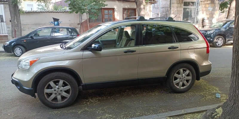 Honda Cr-v 2, 4 automatic, снимка 8 - Автомобили и джипове - 47045779