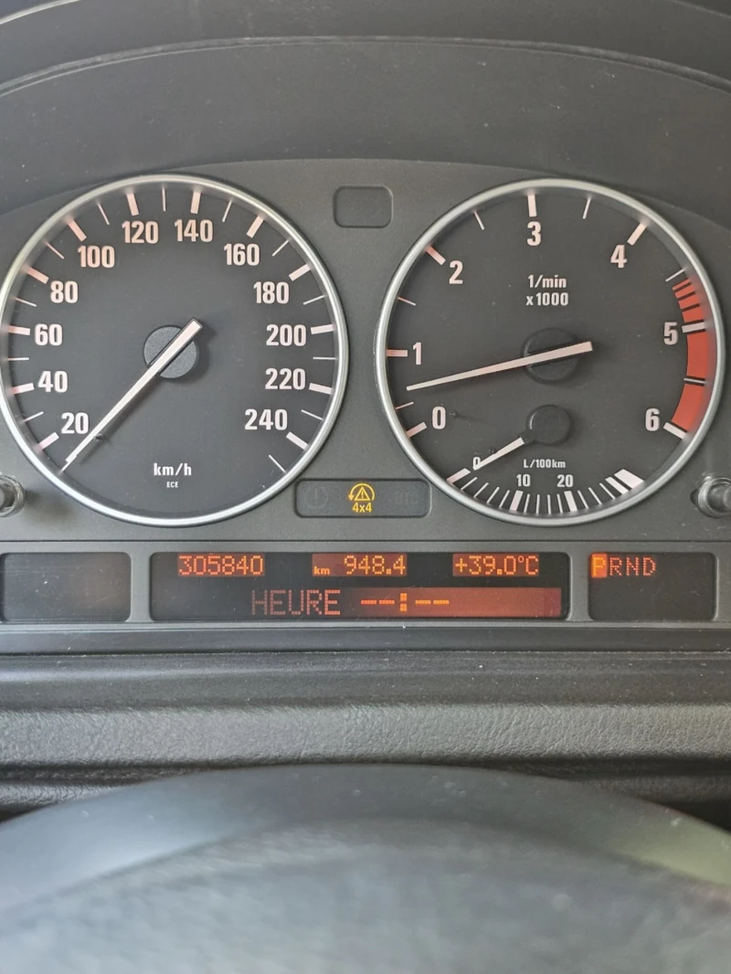 BMW X5 3.0, снимка 14 - Автомобили и джипове - 46910208