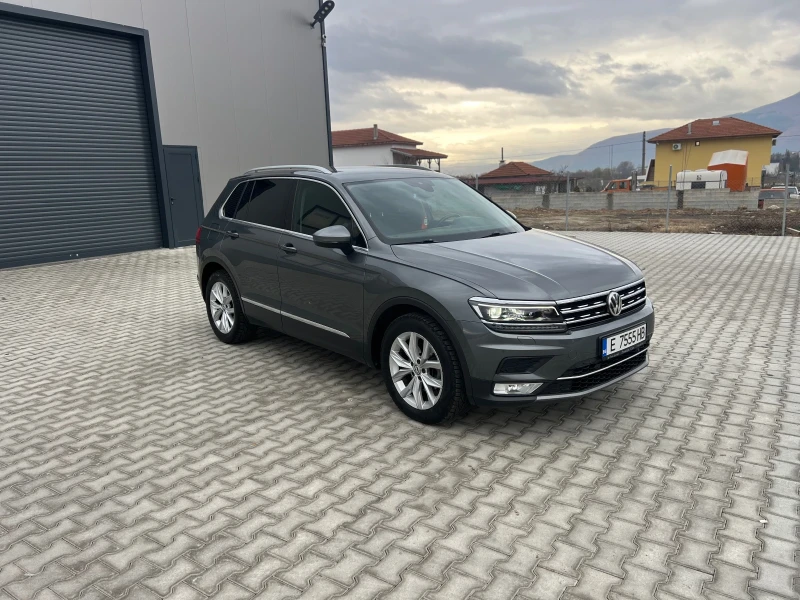 VW Tiguan, снимка 3 - Автомобили и джипове - 48092755