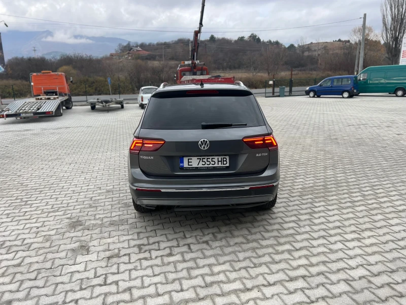 VW Tiguan, снимка 6 - Автомобили и джипове - 48092755