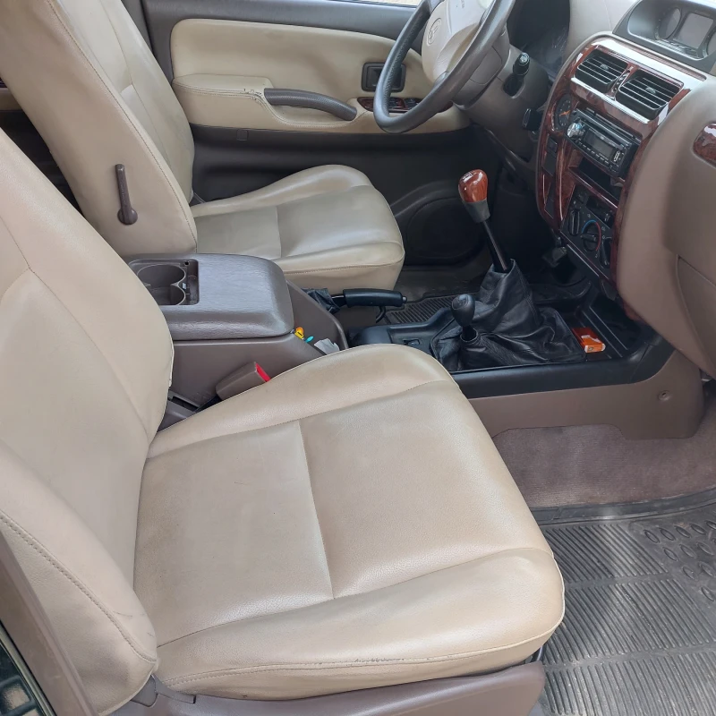 Toyota Land cruiser 3.4, снимка 16 - Автомобили и джипове - 52331863