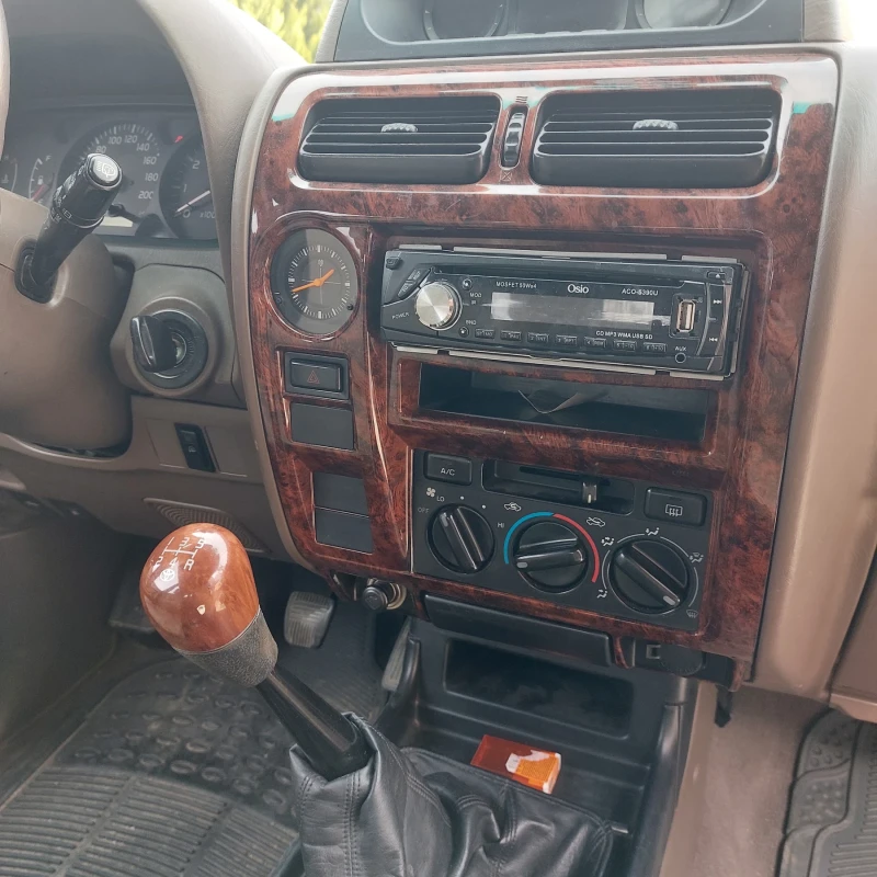 Toyota Land cruiser 3.4, снимка 15 - Автомобили и джипове - 52331863
