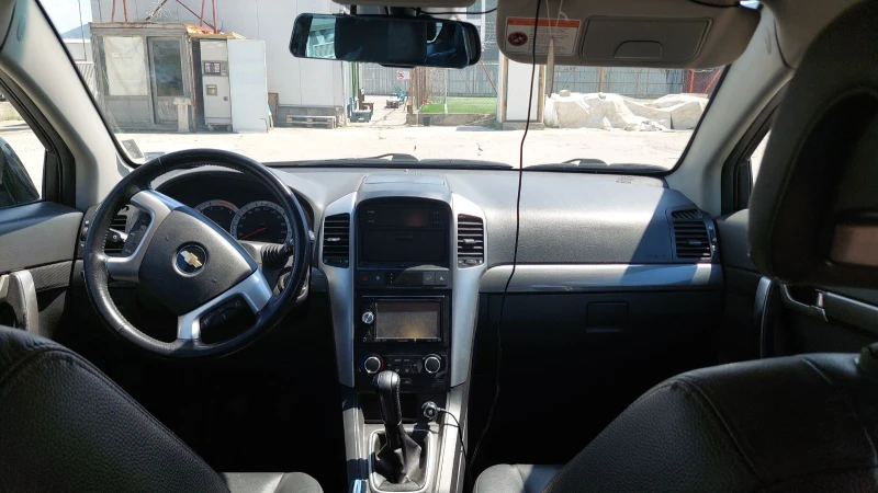 Chevrolet Captiva, снимка 9 - Автомобили и джипове - 52806759