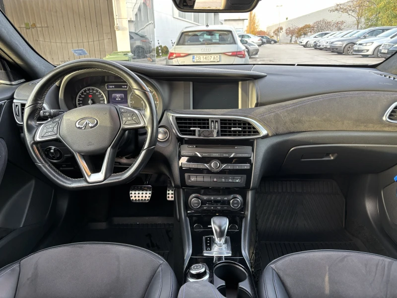 Infiniti Q30 Sport, снимка 7 - Автомобили и джипове - 52433455