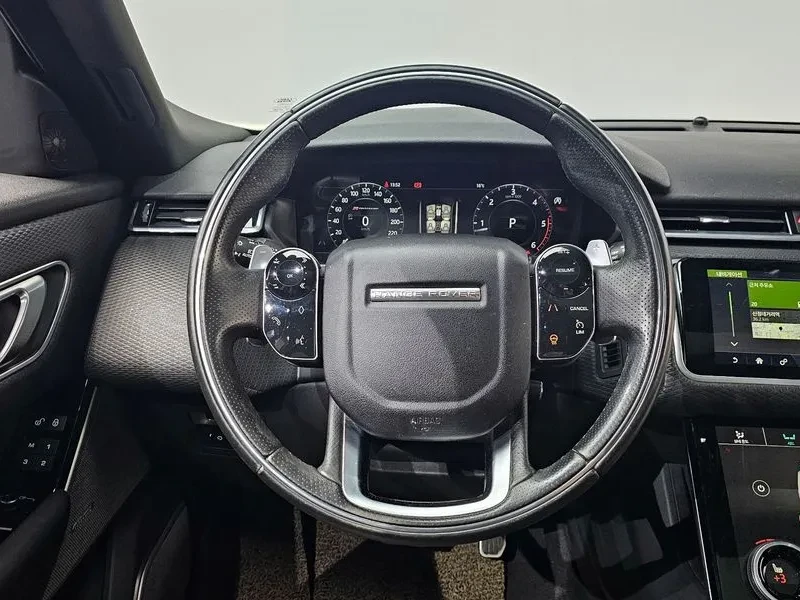 Land Rover Range Rover Velar 2.0 D240 R-Dynamic Se, снимка 13 - Автомобили и джипове - 54515166