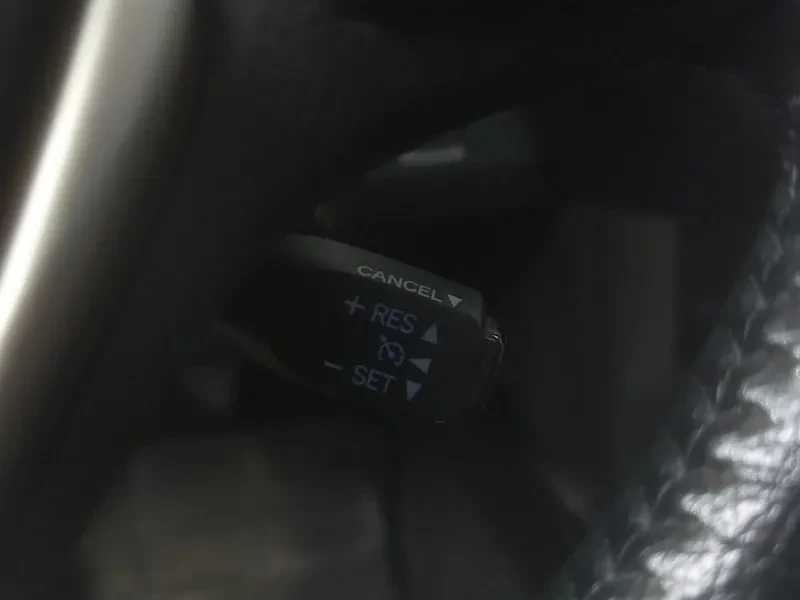 Toyota Rav4 2.5 2Wd, снимка 16 - Автомобили и джипове - 55796174