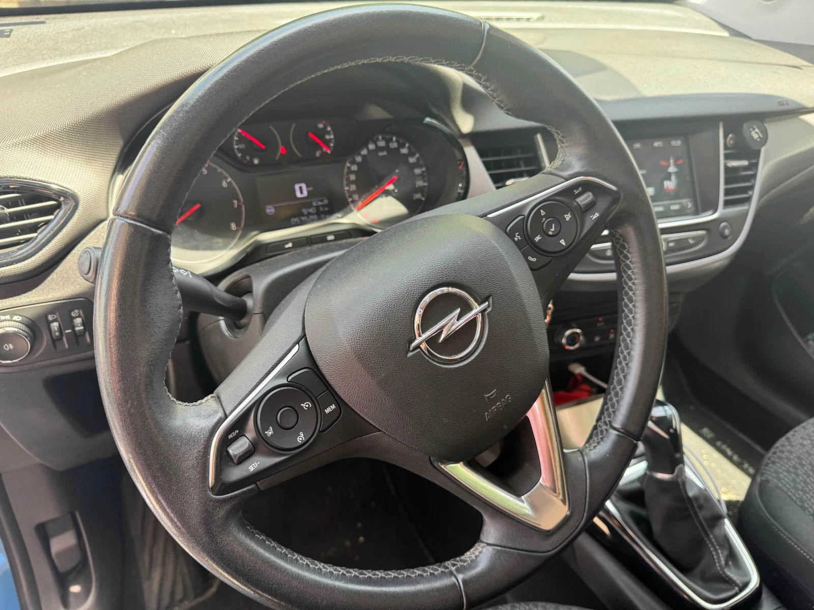 Opel Crossland X  - изображение 5