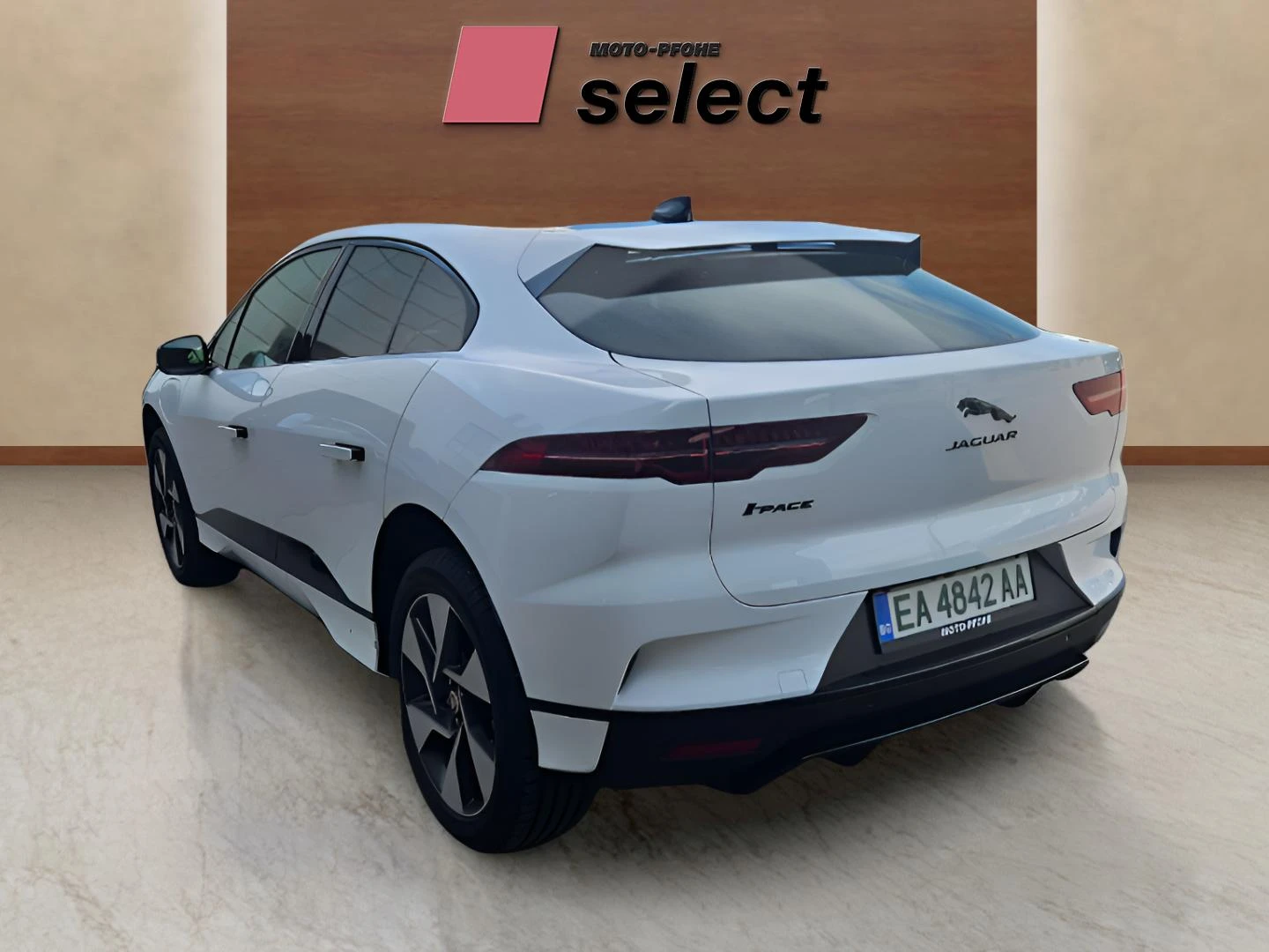 Jaguar I-Pace EV 90kWh - изображение 7