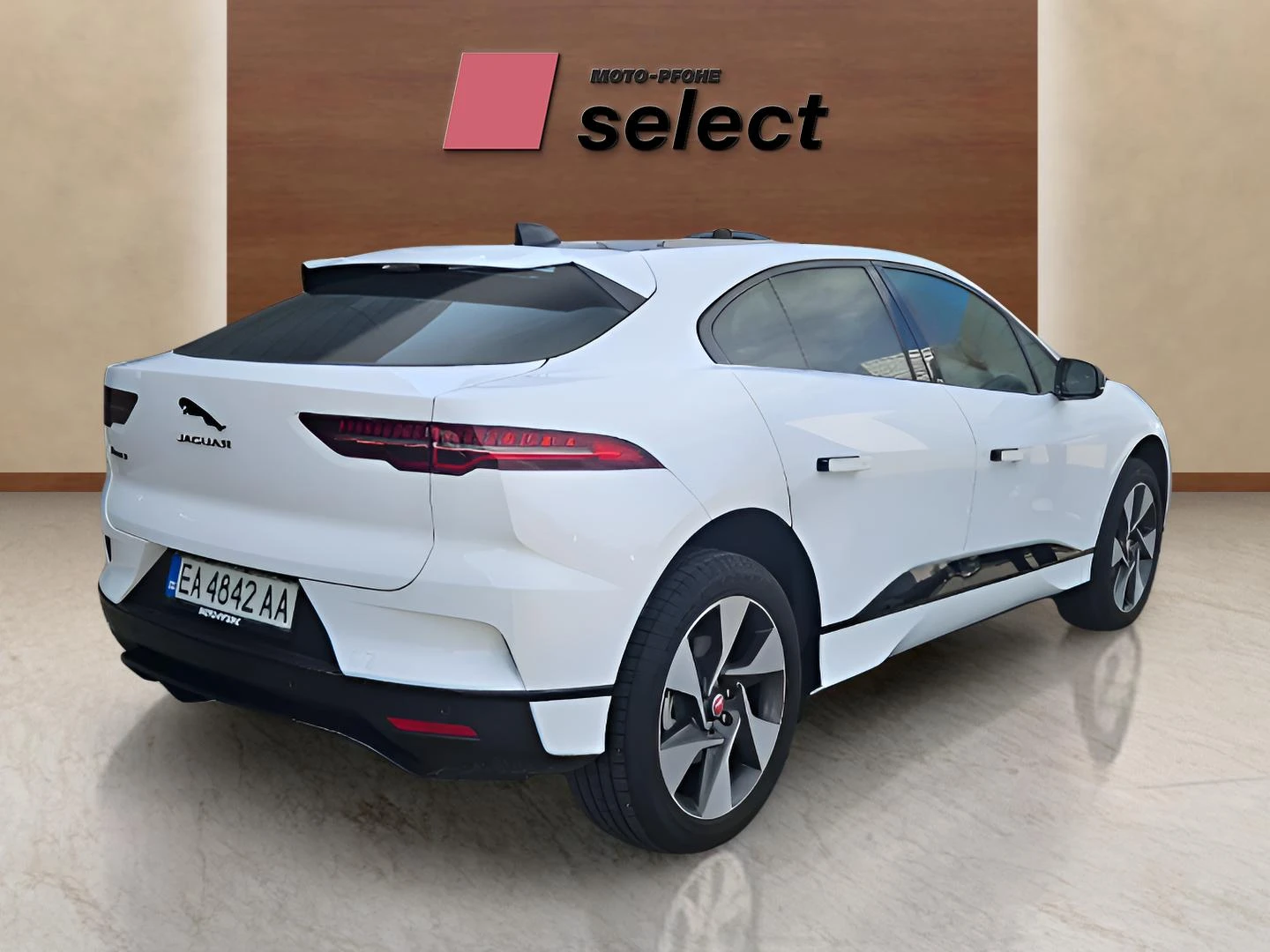 Jaguar I-Pace EV 90kWh - изображение 5