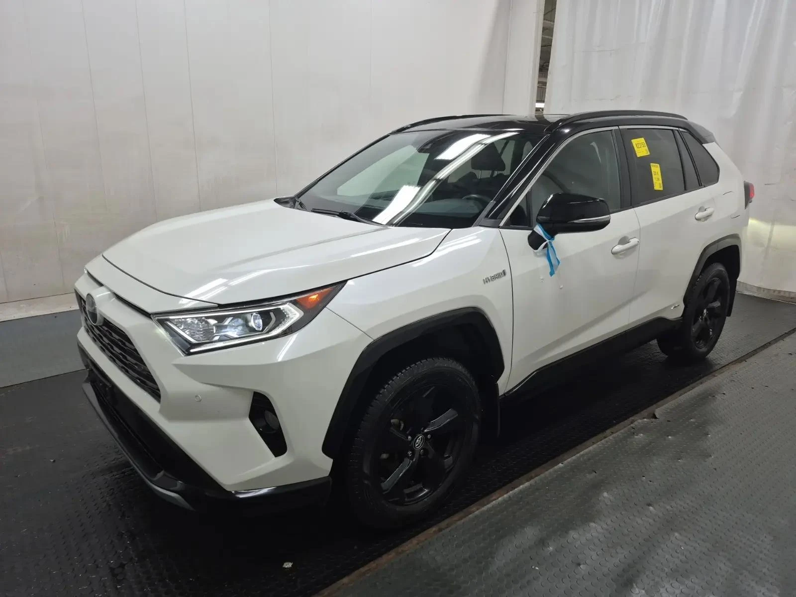 Toyota Rav4 HYBRID XSE (CARFAX) | Mobile.bg   1