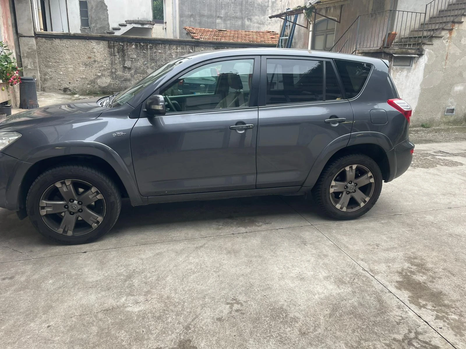 Toyota Rav4  | Mobile.bg   1