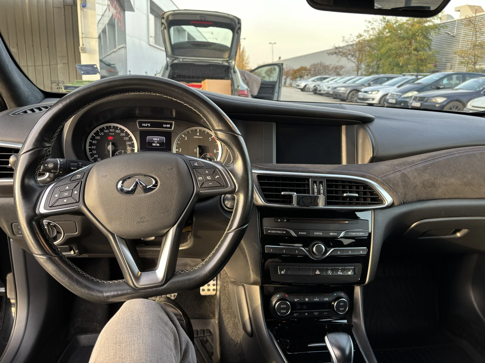 Infiniti Q30 Sport | Mobile.bg   12
